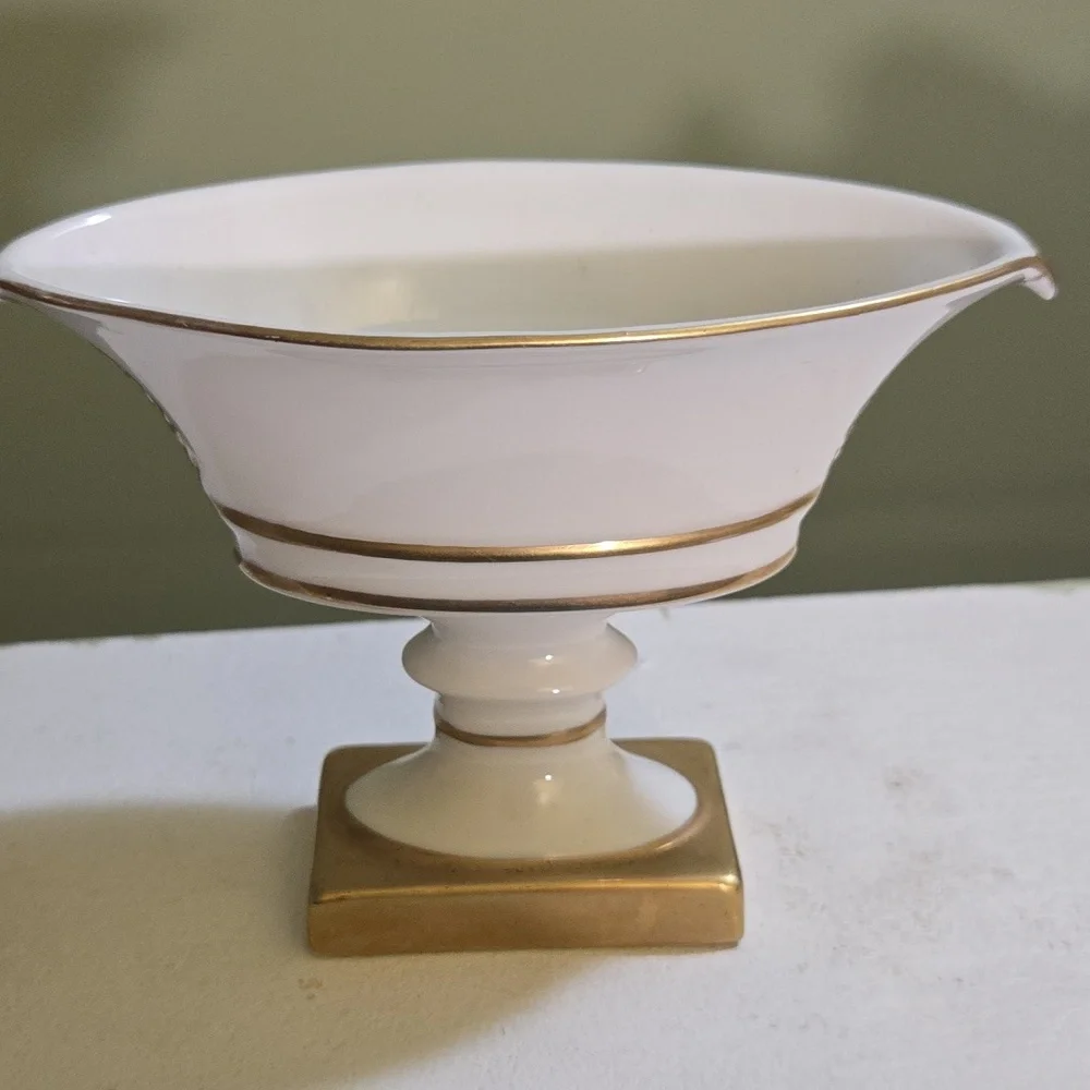 Vintage Gilt Porcelain / Footed Bowl.